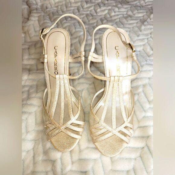 Caparro Pumps, sz 8, Women's, Sparkling Cream - Picture 1 of 3